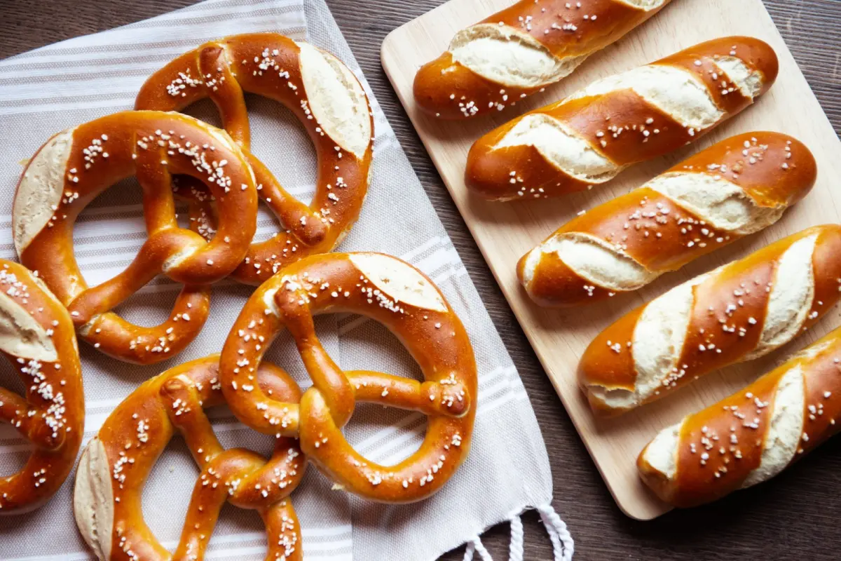 Brezeln & Laugenstangen R&F Pretzel Company